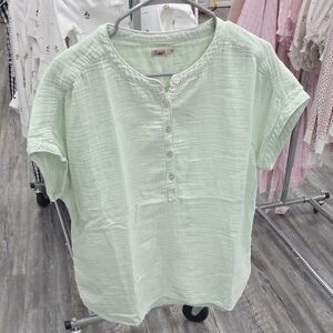 Faherty Mint Green Button-Down Shirt